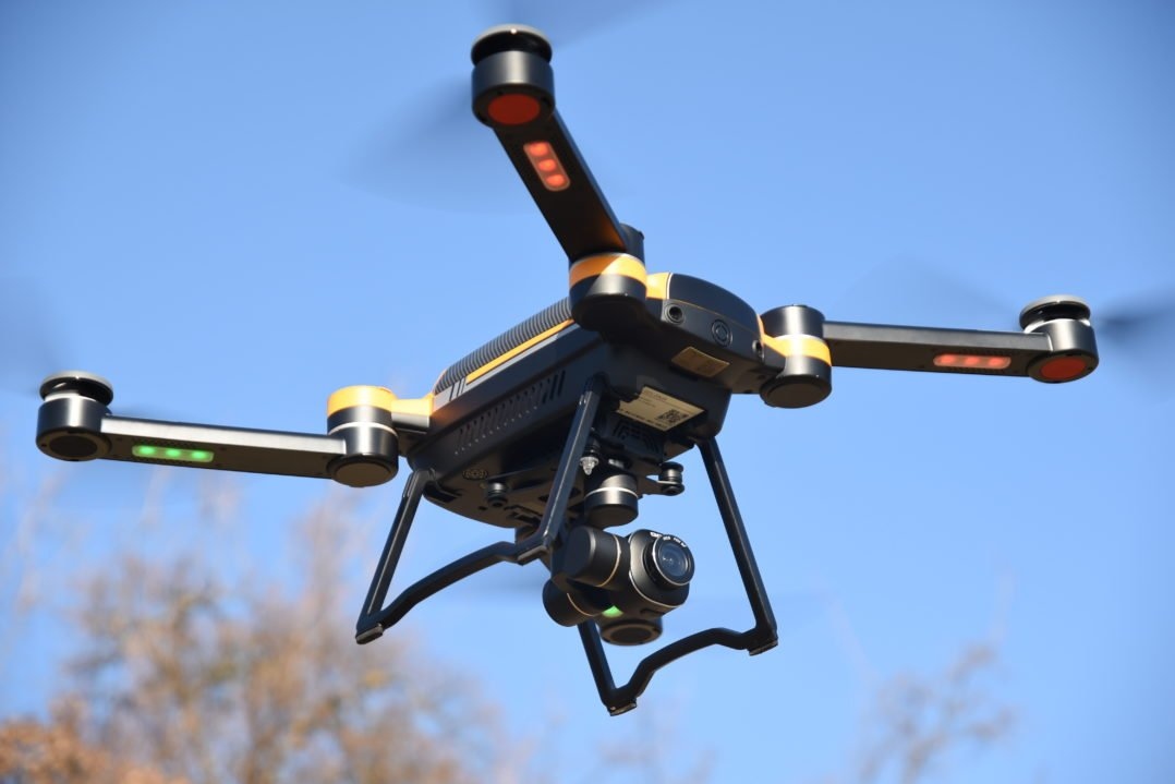 gimbal-hd-kamera-çekim-yapan-dron